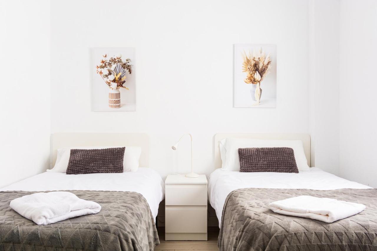 Apartamento Tenor Fleta Apartment Zaragoza Exterior photo